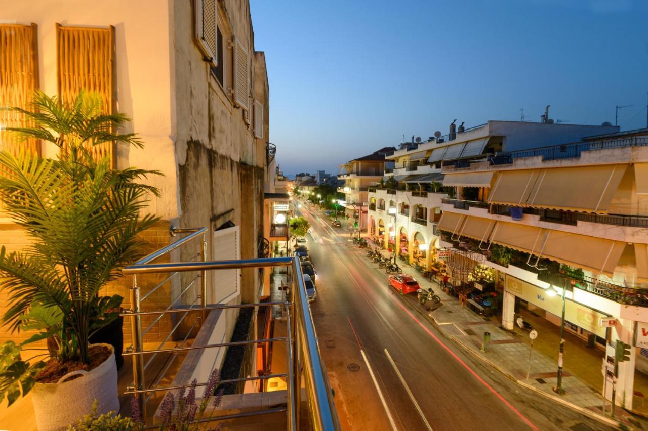 Fiorela'S Casa- A Stylish Loft Apartment In The Heart Of Preveza Exterior photo